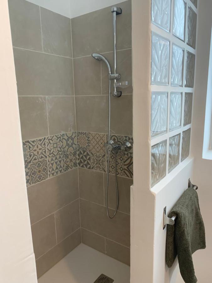 Les Grenouilles Apartment Амиен Екстериор снимка